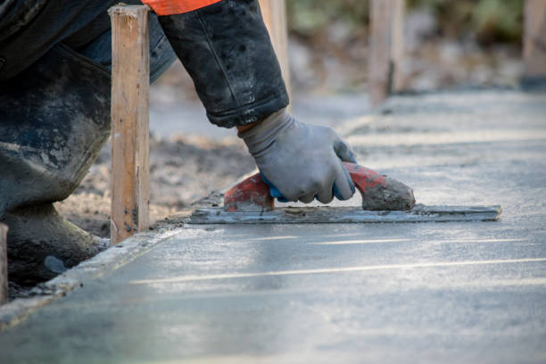 Best Concrete Retaining Walls in Breckenridge, MI